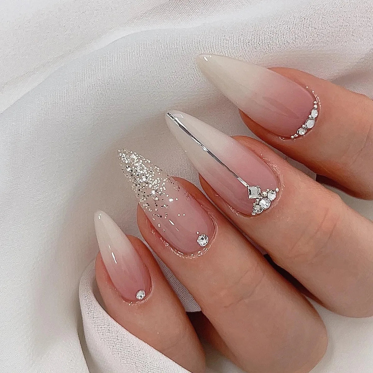 Long Stiletto Almond False Nails - 24Pcs with Glue
