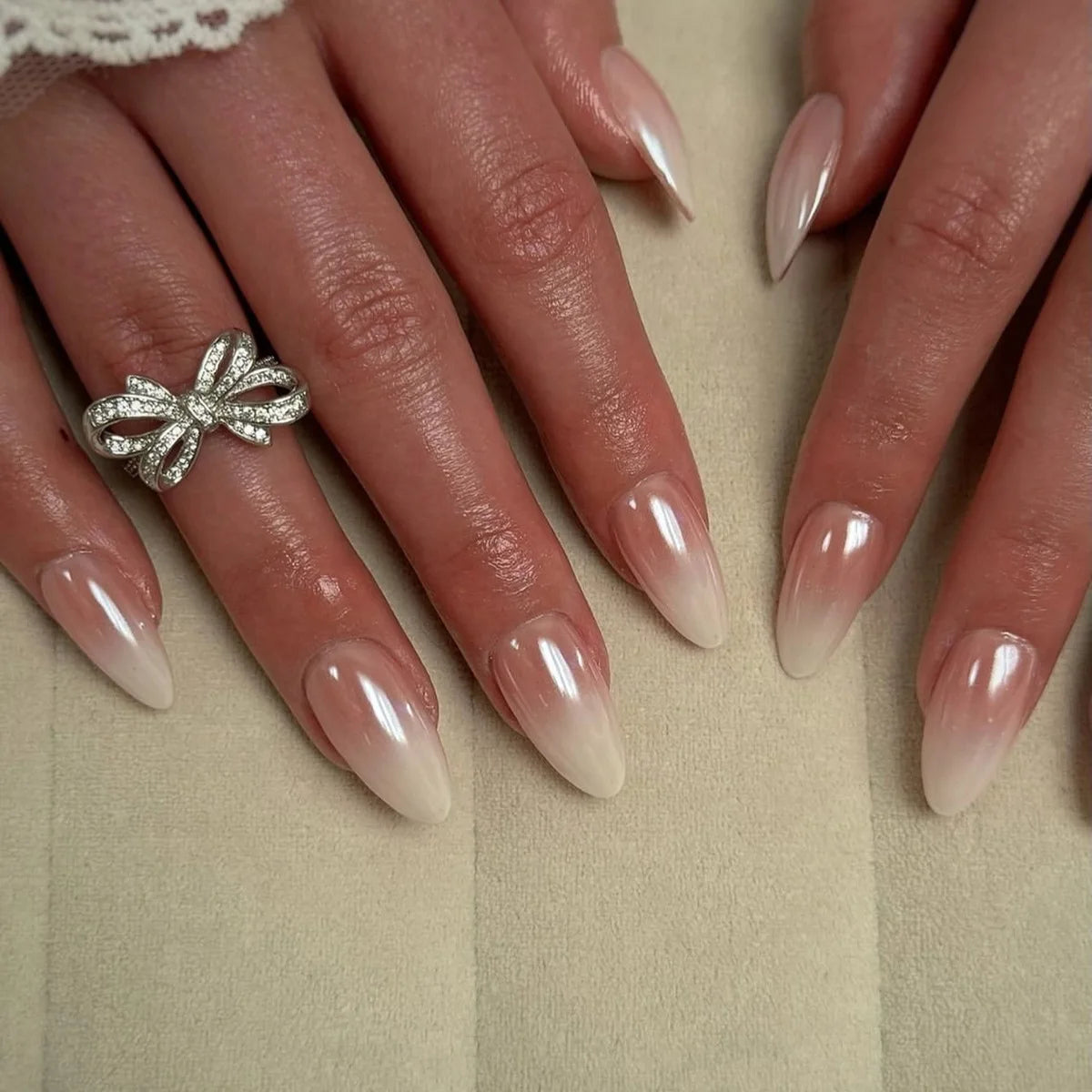 Long Stiletto Almond False Nails - 24Pcs with Glue