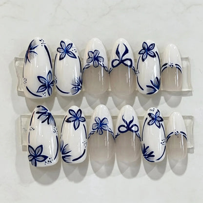 24pcs Blue Flower French Fake Nail Set Press on Almond Round Head Design Wearable Nails False Acrylic Full Cover Finger Nail Art