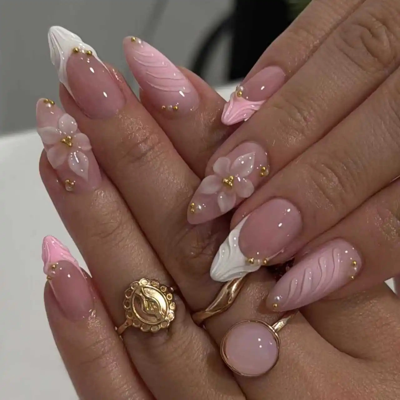 Black Y2K Long False Nails - 24Pcs Almond Cat's Eye Design