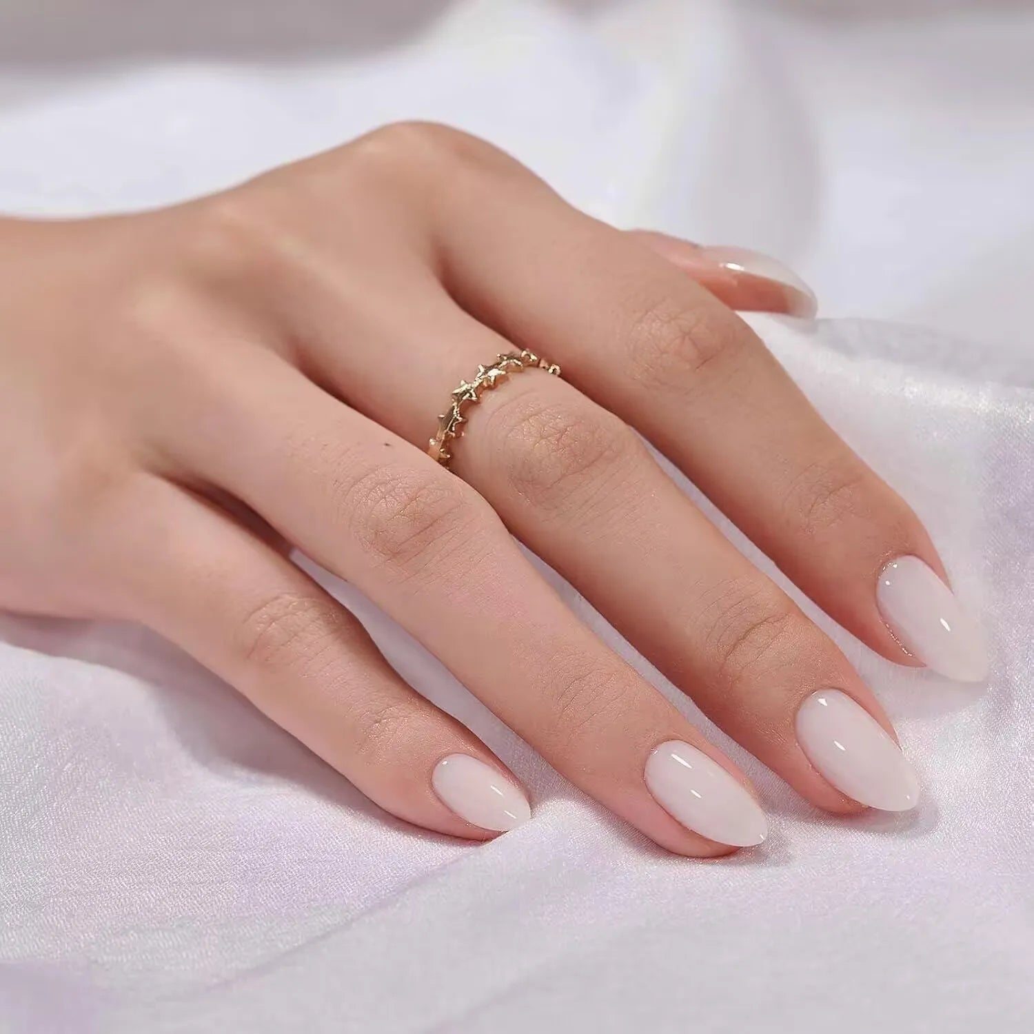Red Almond Fake Nails - 24PCS Elegant Full Coverage