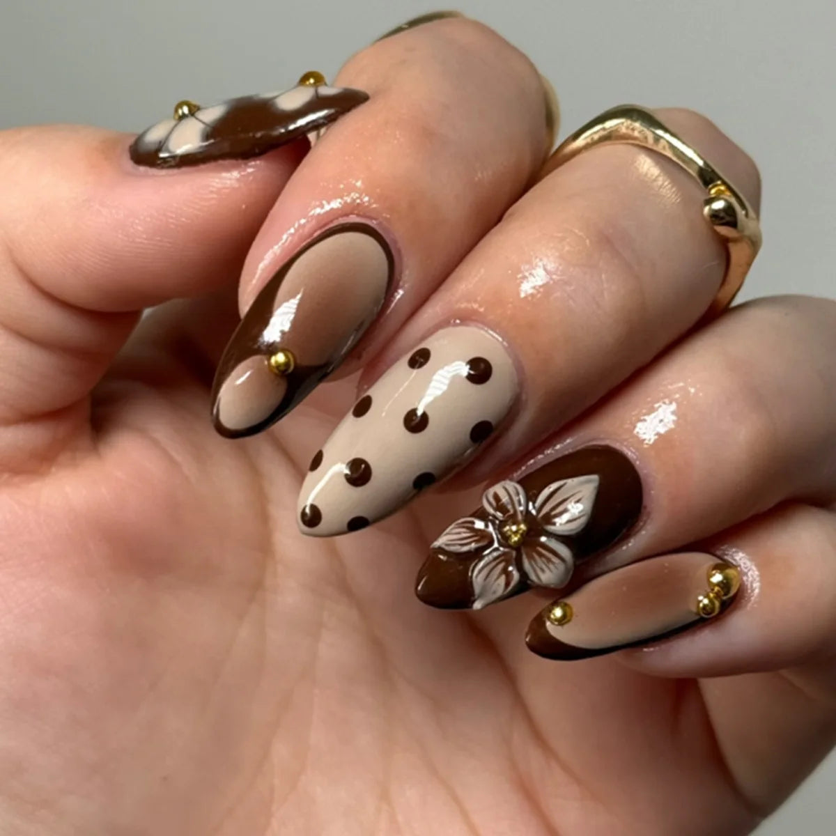 Black Y2K Long False Nails - 24Pcs Almond Cat's Eye Design